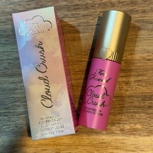 Too Faced Cloud Crush Whipped Blush - Soft Pink and Gold